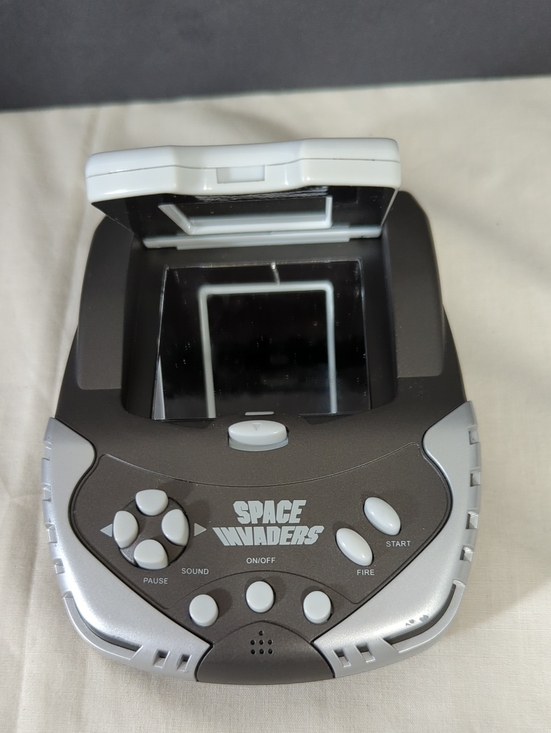 Excalibur electronics Other - Space Invaders Handheld game Classic Game Portable Excalibur Electronics 402-1